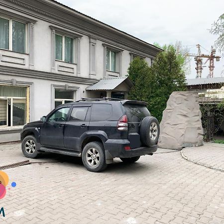 Dimm Отель Almaty Extérieur photo